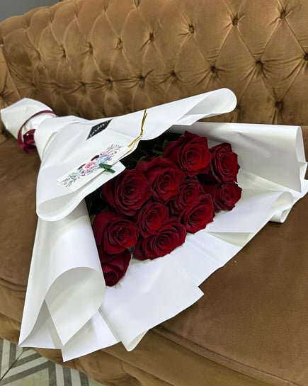 11 meter Dutch roses with delivery to Astana