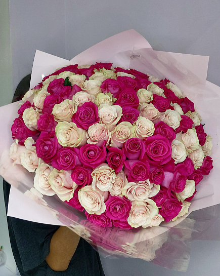 Bouquet of Mix Roses flowers delivered to Pavlodar