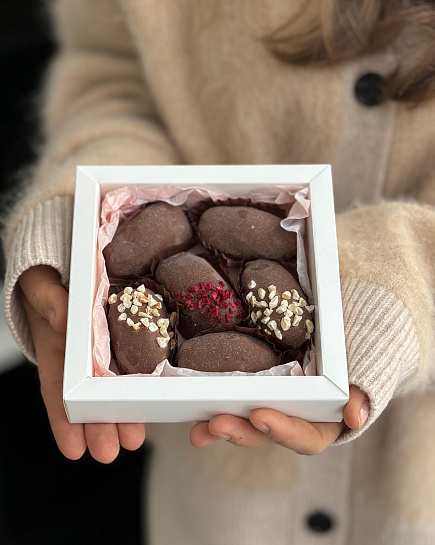 Dates in chocolate 6pcs with delivery to Astana