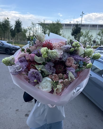 Пастельная гармония с пионовидными розами и каллами with delivery to Astana