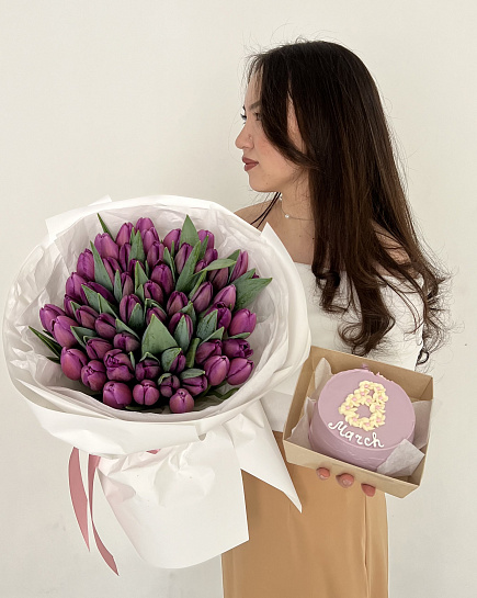 Сет: тюльпаны + бенто торт с доставкой по Алматы