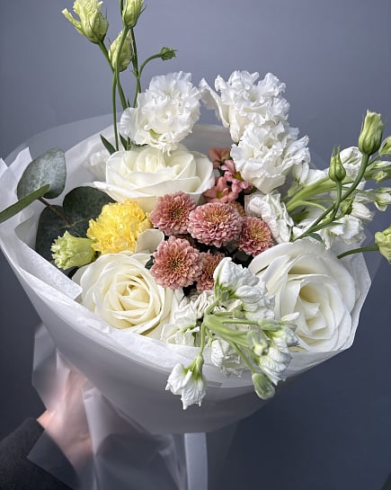 Пастельная гармония с розами и эустомой с доставкой по Астане