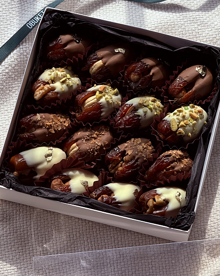 Dates in chocolate with delivery to Almaty