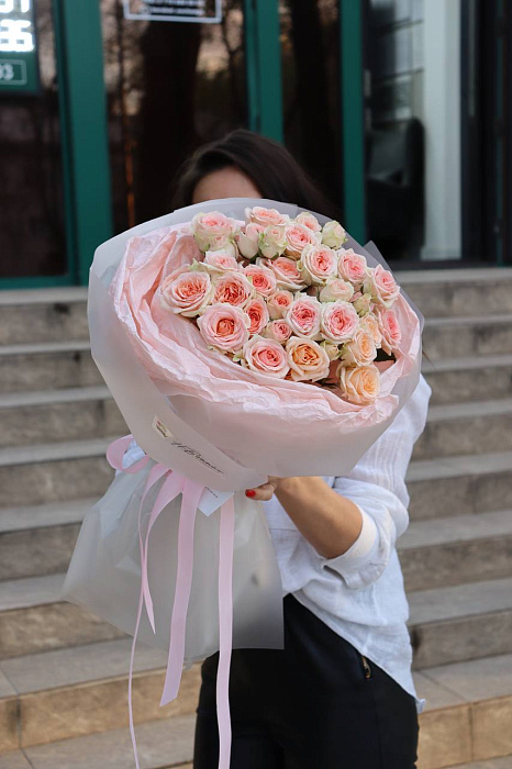 Кустовые розочки Rosanella 9 шт Кустовые розочки Rosanella 9 шт