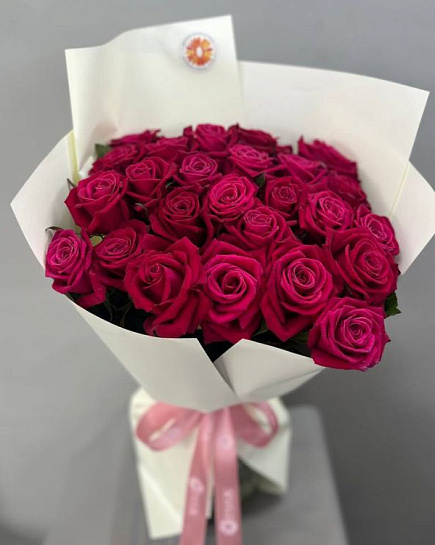 Букет из 25 малиновых роз с доставкой по Алматы