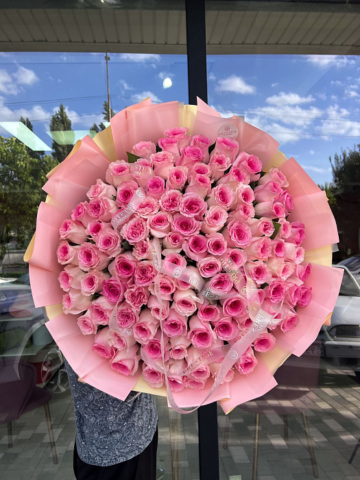 Bouquet of 101 roses