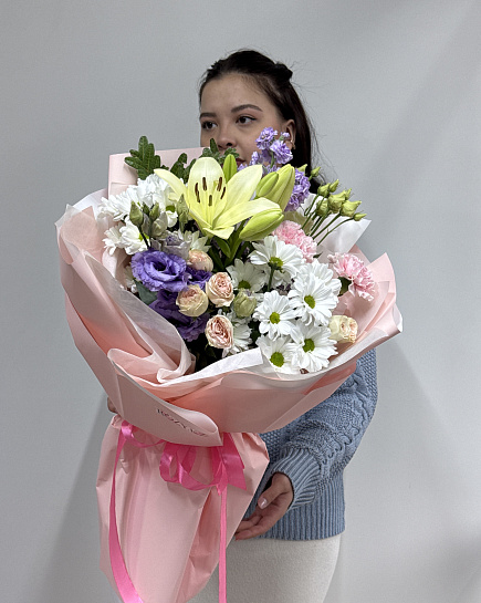 Assembled bouquet with delivery to Astana