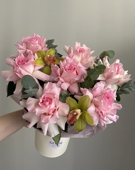 Розовое очарование с орхидеями с доставкой по Астане