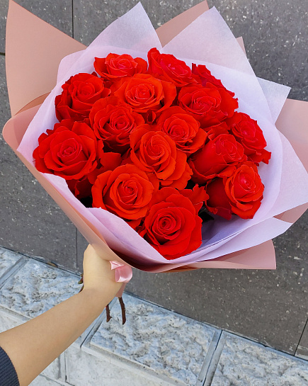Моно-букет из красных роз с доставкой по Павлодаре