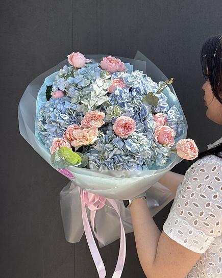 Assembled bouquet with delivery to Astana