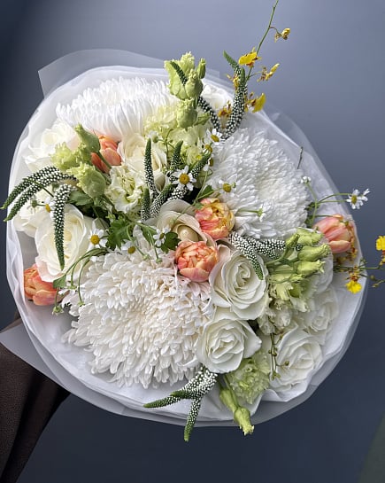 Белоснежная симфония с акцентами с доставкой по Астане