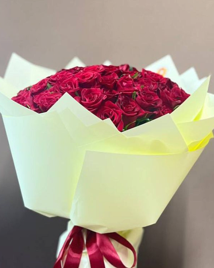 Букет из 51 красной розы  с доставкой по Алматы