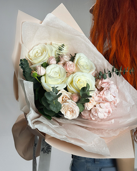 Bouquet of VANILLA ICE CREAM flowers delivered to Almaty