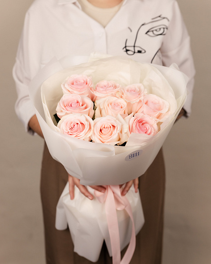 9 tender roses with delivery to Astana