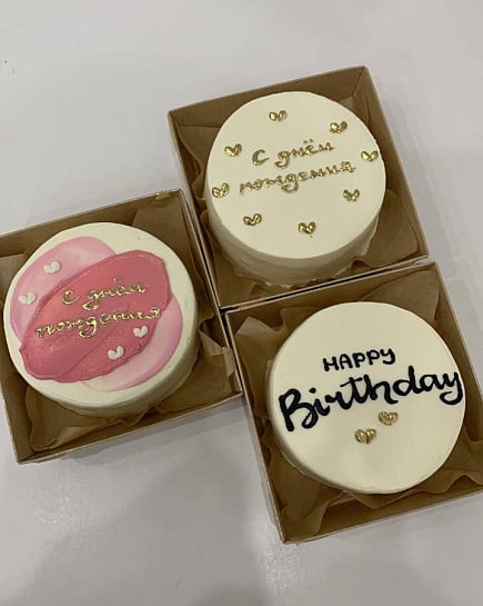 Bento cakes are standard with delivery to Astana
