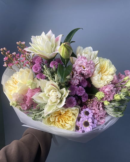 Нежный букет с лилиями и эустомой с доставкой по Астане