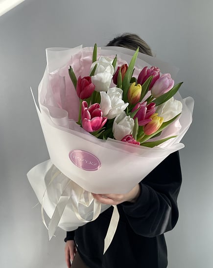 Весенний микс тюльпанов с доставкой по Астане