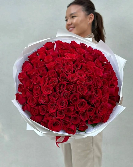 Букет из роз "Classic 1" с доставкой по Алматы