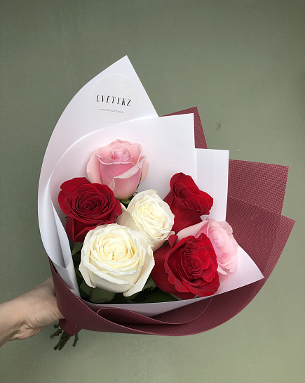 Bouquet of compliment flowers delivered to Astana
