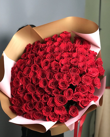 Bouquet of 101 red roses flowers delivered to Zaisan