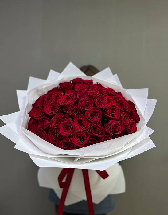 Luxurious bouquet of 51 red roses