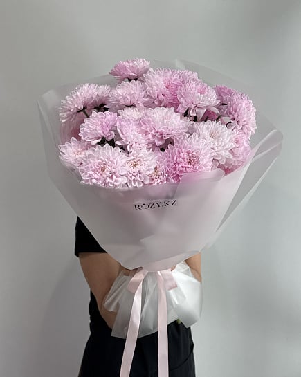 Нежные хризантемы в розовых тонах с доставкой по Астане