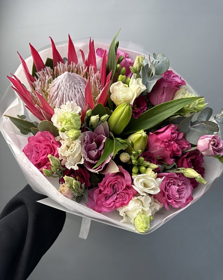 Экзотическая протея в розовых тонах с доставкой по Астане