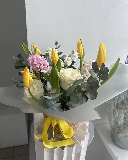 Весеннее пробуждение с тюльпанами и гиацинтами с доставкой по Астане