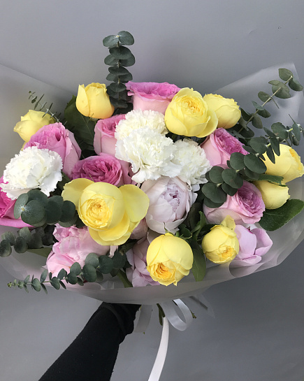 Assembled bouquet with delivery to Astana