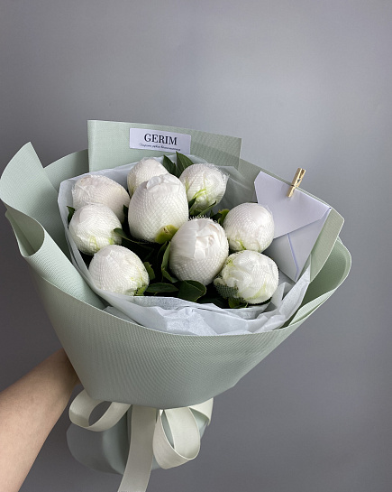 White peonies with delivery to Astana