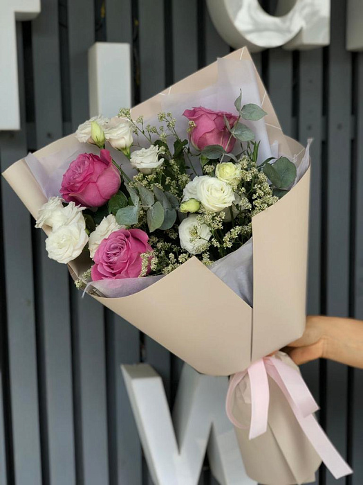 Bouquet with eustoma