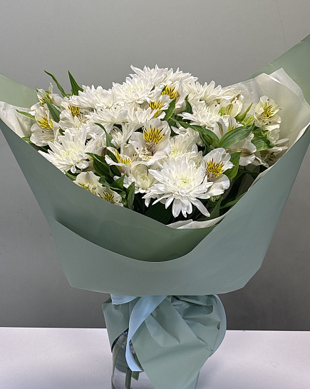 Assembled bouquet with delivery to Almaty