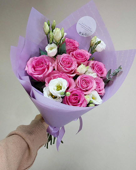 Bouquet of Mini-bouquet of eustoma and roses flowers delivered to Pavlodar