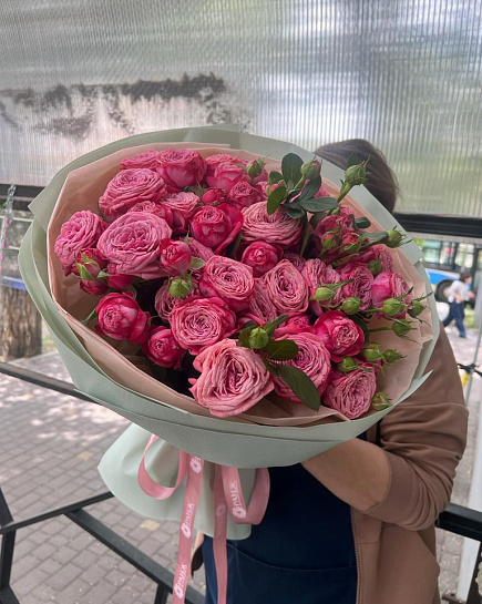 Букет пионовидных роз с доставкой по Алматы