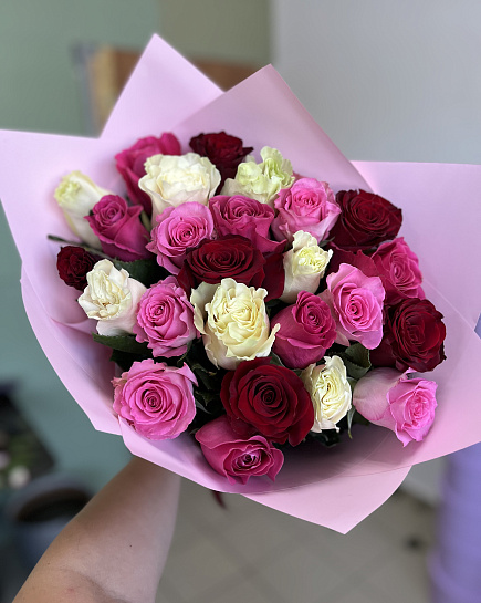 Bouquet of Mix rose 25 flowers delivered to Kostanay.