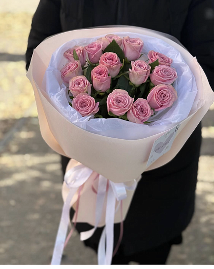 15 роз 40 см в нежном оформлении  with delivery to Pavlodar