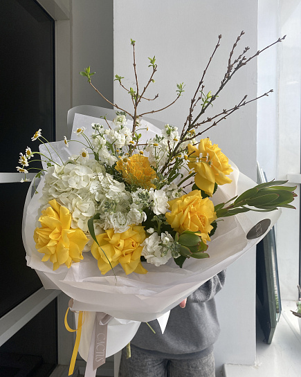 Assembled bouquet with delivery to Astana