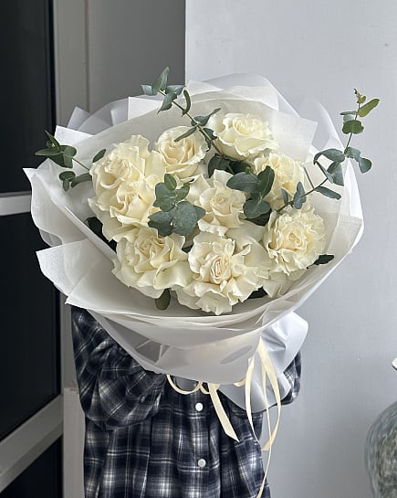 Белоснежная классика с эвкалиптом с доставкой по Астане