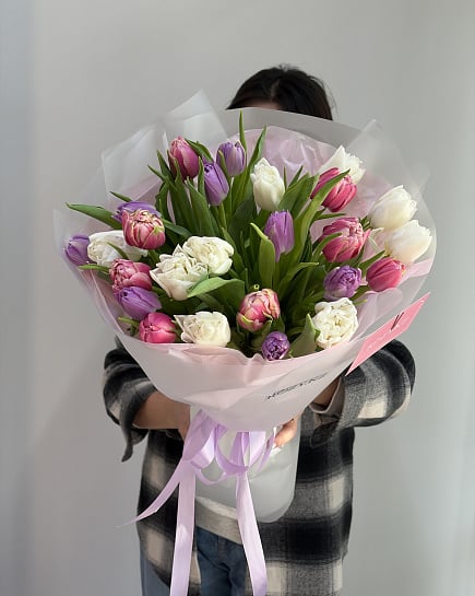 Весенний микс из пионовидных тюльпанов с доставкой по Астане