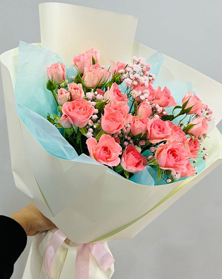 Bouquet of Rose spray with Gypsophila flowers delivered to Astana