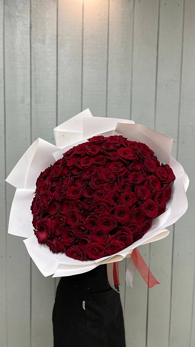 Bouquet of 101 Meter Roses