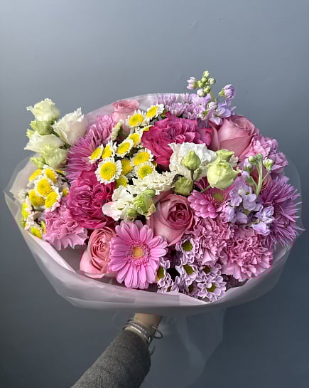 Розовое очарование с пионовидными розами с доставкой по Астане