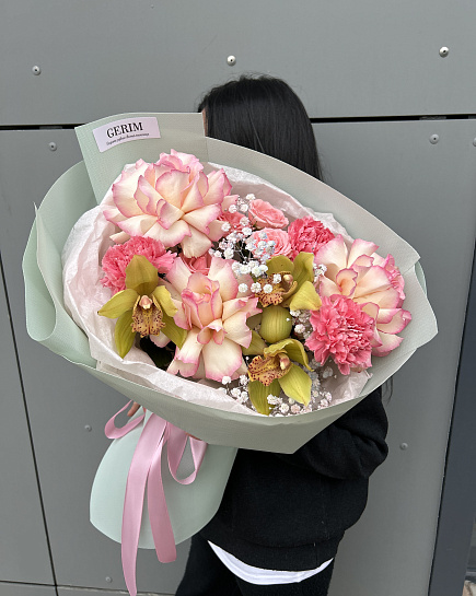 Assembled bouquet with delivery to Astana