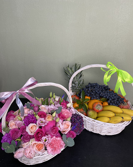 Bouquet of Premium Set flowers delivered to Aksu