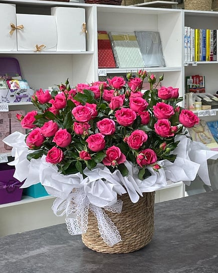 Розовое облако кустовых роз с доставкой по Астане