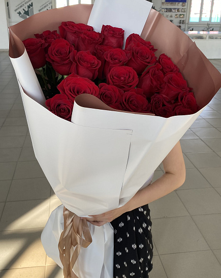 Bouquet of Tall roses flowers delivered to Uralsk