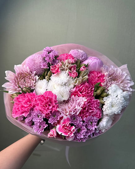 Розовое облако из хризантем и гвоздик with delivery to Astana
