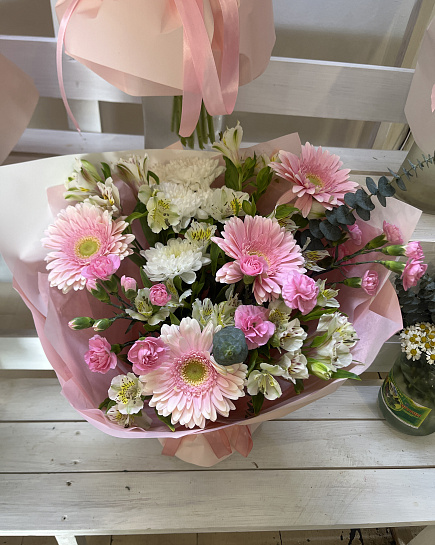 Assembled bouquet with delivery to Astana