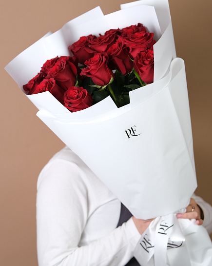 Bouquet of meter roses with delivery to Astana