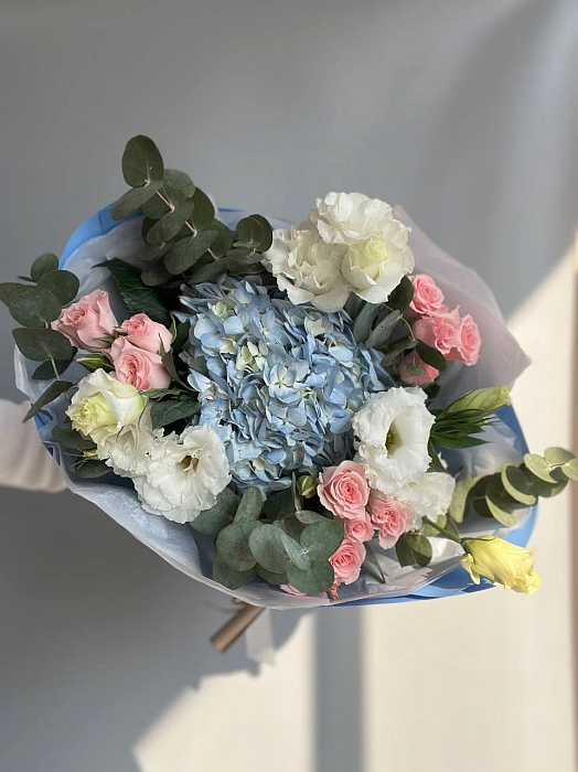 Mixed Bouquet With Blue Hydrangea❤